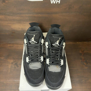 Jordan 4 Retro White Thunder Size 9 (Pre-Owned)