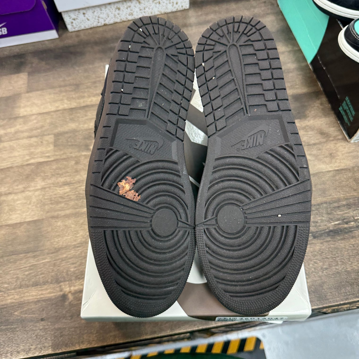 Travis Scott Velvet Brown Jordan 1 Low OG SP (USED)