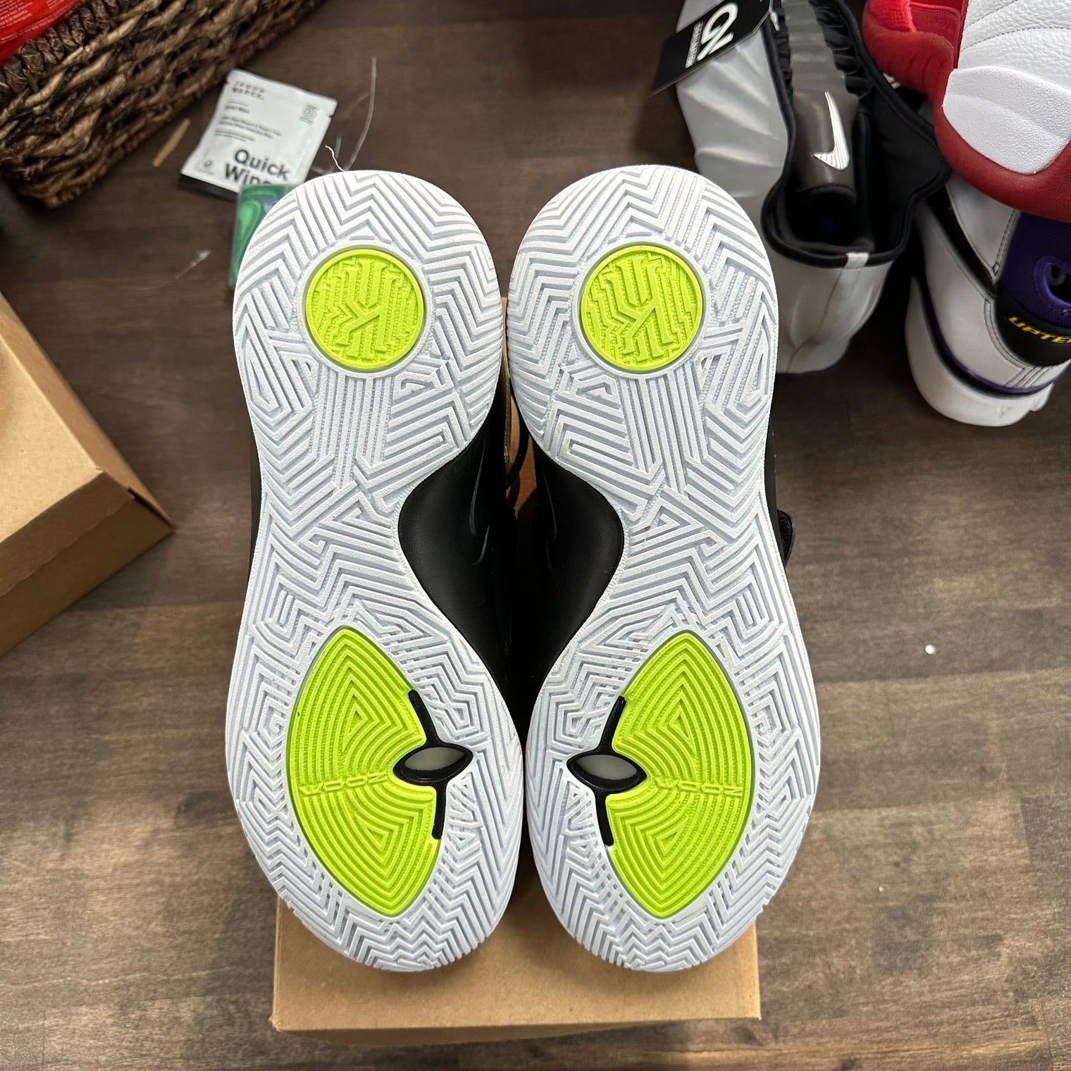 Black Volt Nike Kyrie Flytrap 3 (USED, No Box)