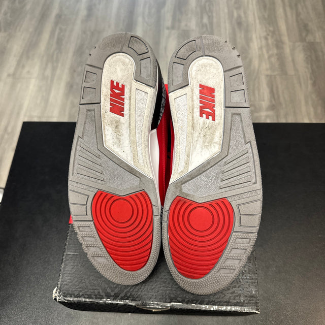 Unite Jordan 3 Retro (Lightly Worn)