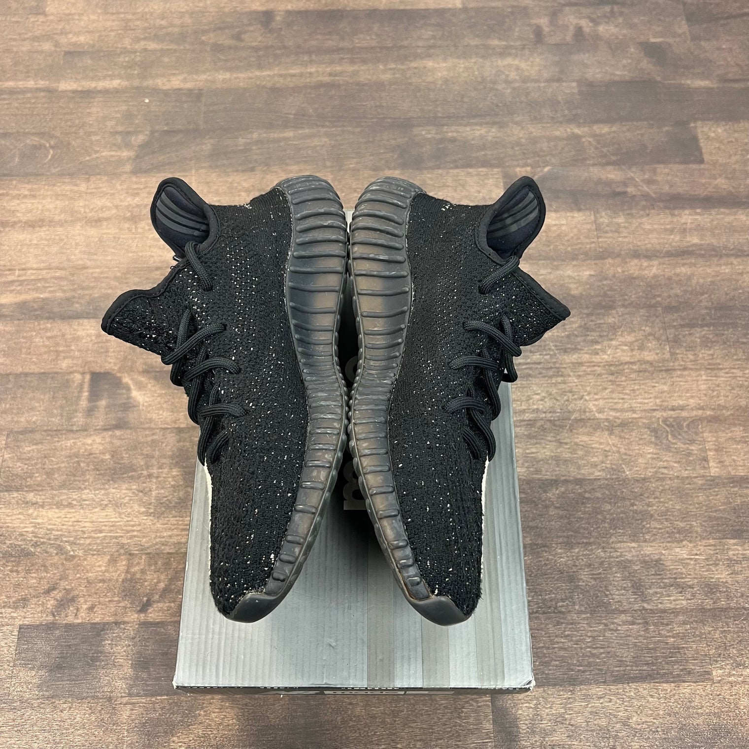 Oreo Yeezy 350 (USED,NO BOX)