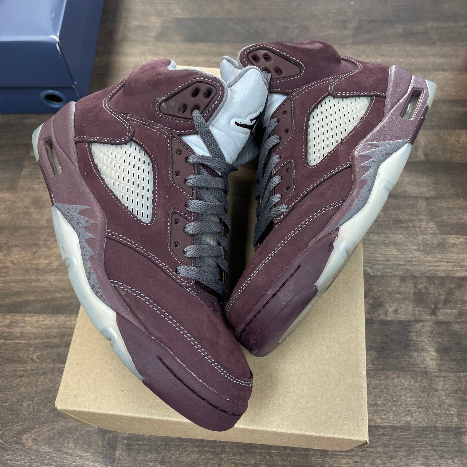 Burgundy Jordan 5 (USED No Box)