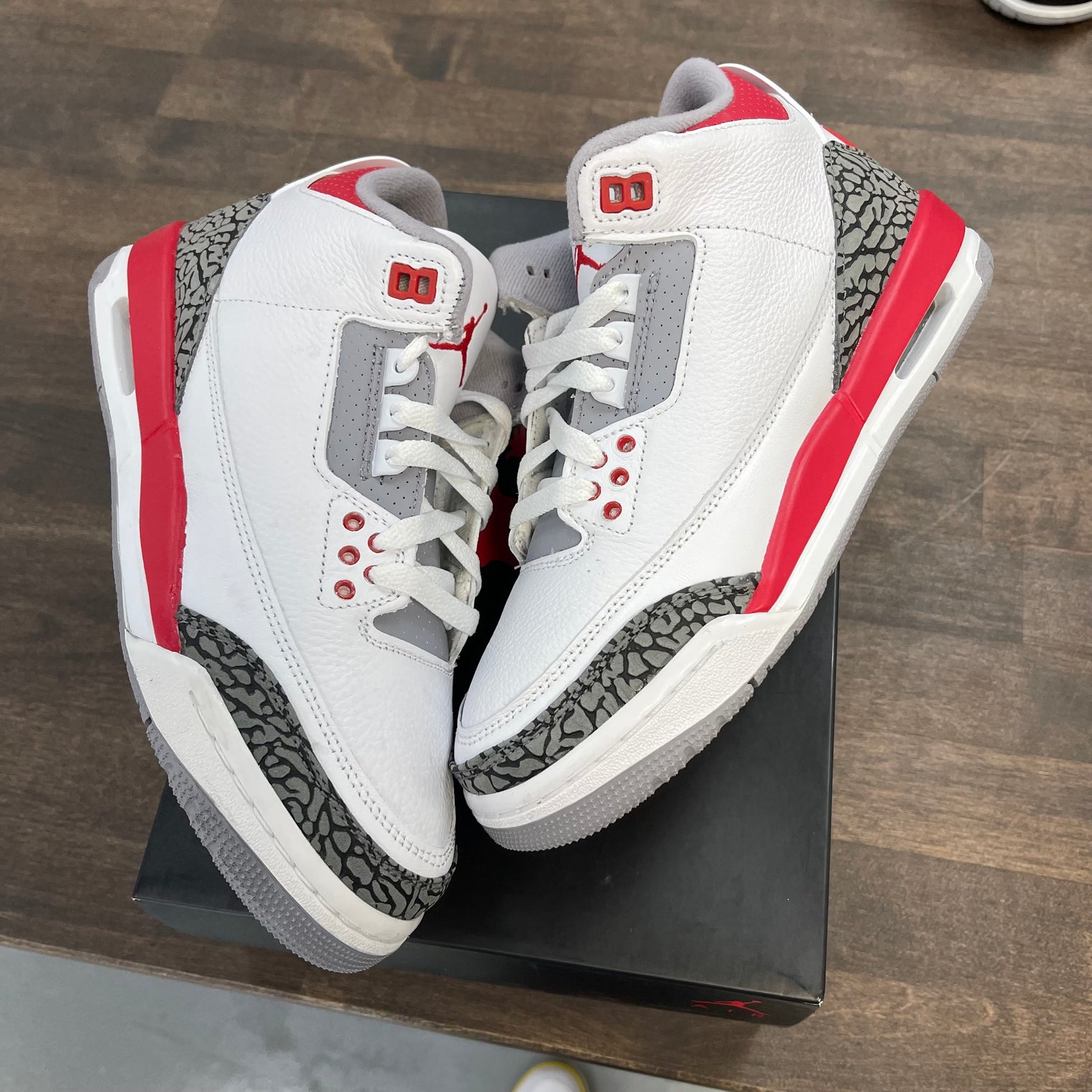 (GS) Fire Red Jordan 3 (USED)