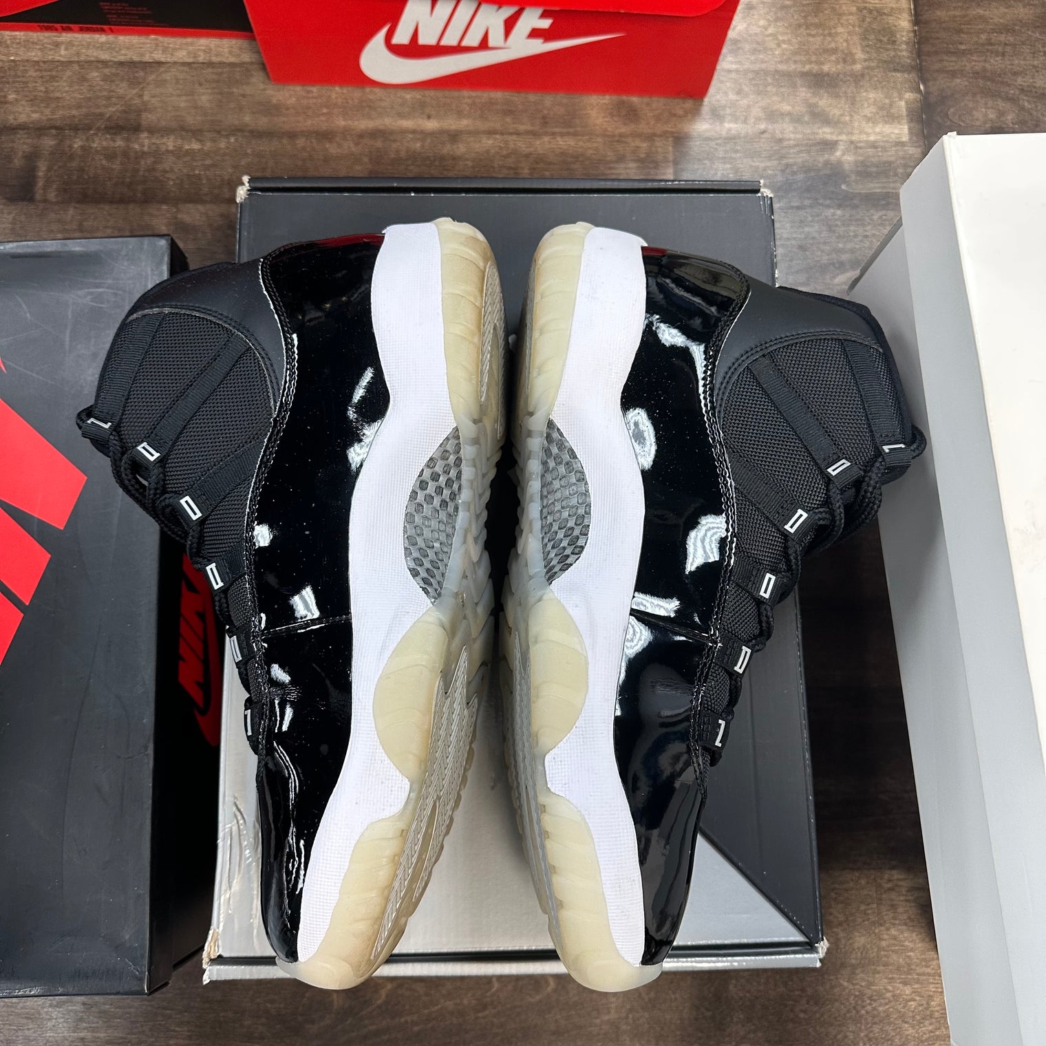 Jubilee Jordan 11 Retro (USED)