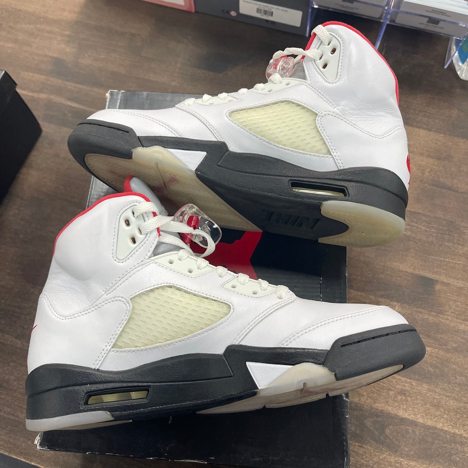 Fire Red Jordan 5 (USED)