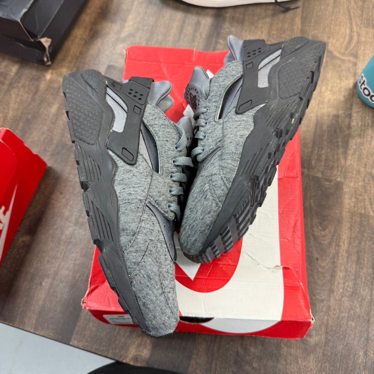 Tech Fleece Pack Nike Air Huarache (USED)