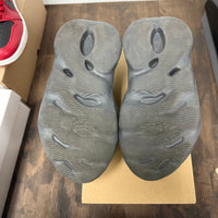 MX Granite Yeezy Foam RNNR (USED, Replacement Box)
