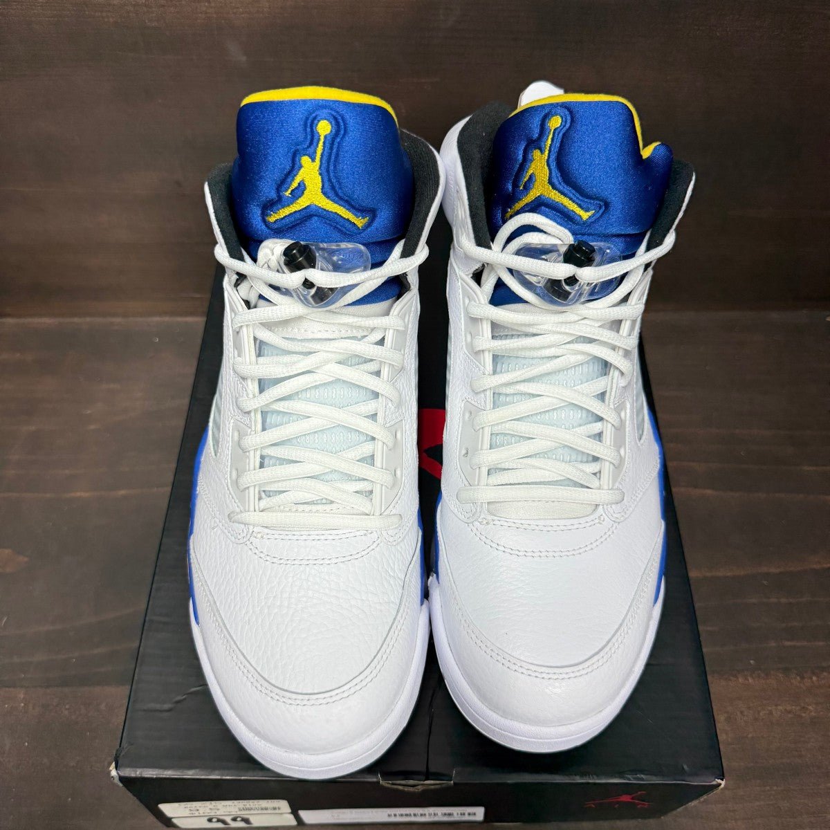 Jordan 5 Retro Laney (2013) - Image 2