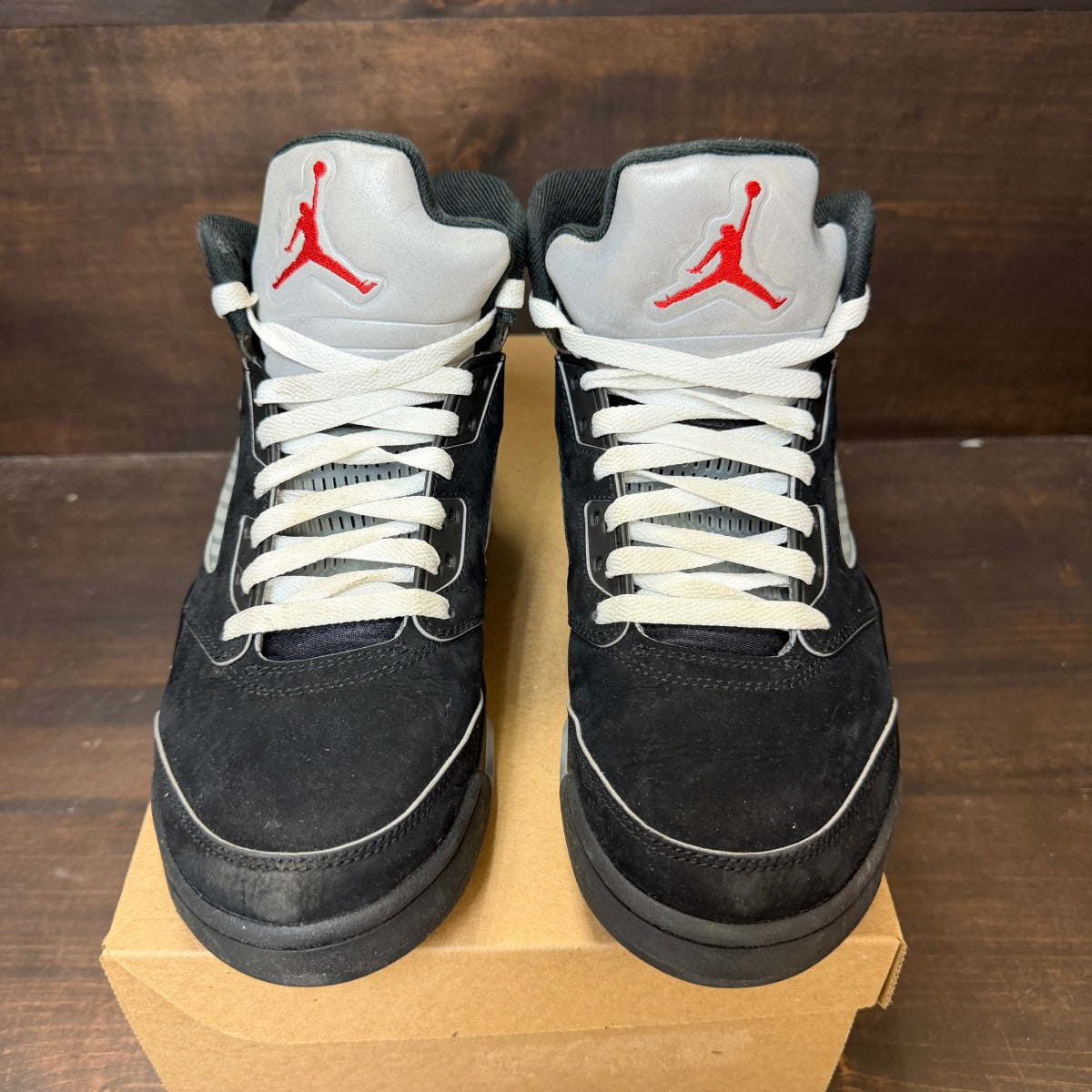 Jordan 5 Retro OG Black Metallic Reimagined Size 8 (Pre-Owned) - Image 3