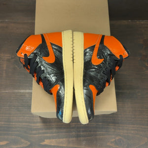 Jordan 1 Retro High Shattered Backboard 3.0 (GS) Size 4Y (Pre-Owned) - Image 4