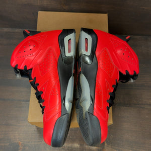 Jordan 6 Retro Infrared 23 (Toro) Size 11.5 (Pre-Owned) - Image 4