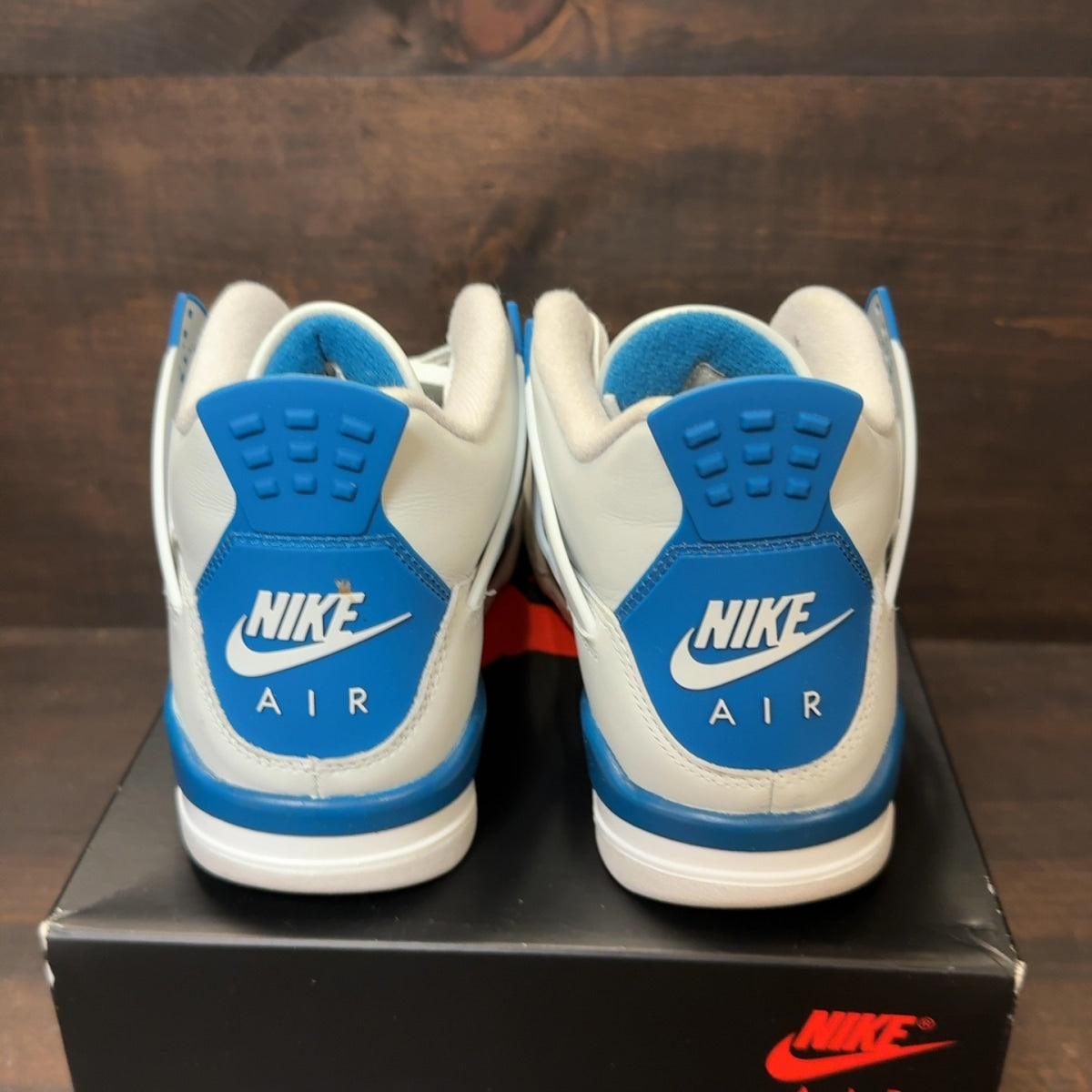 Jordan 4 Retro Military Blue (2024) (GS) - Image 5