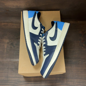 Jordan 1 Low OG Obsidian UNC Size 9.5 (Pre-Owned) - Image 2