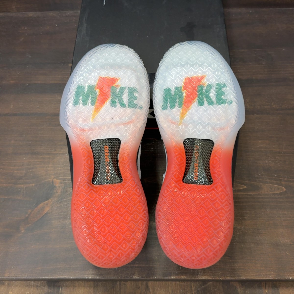 Jordan XXXII Low Like Mike Gatorade - Image 8