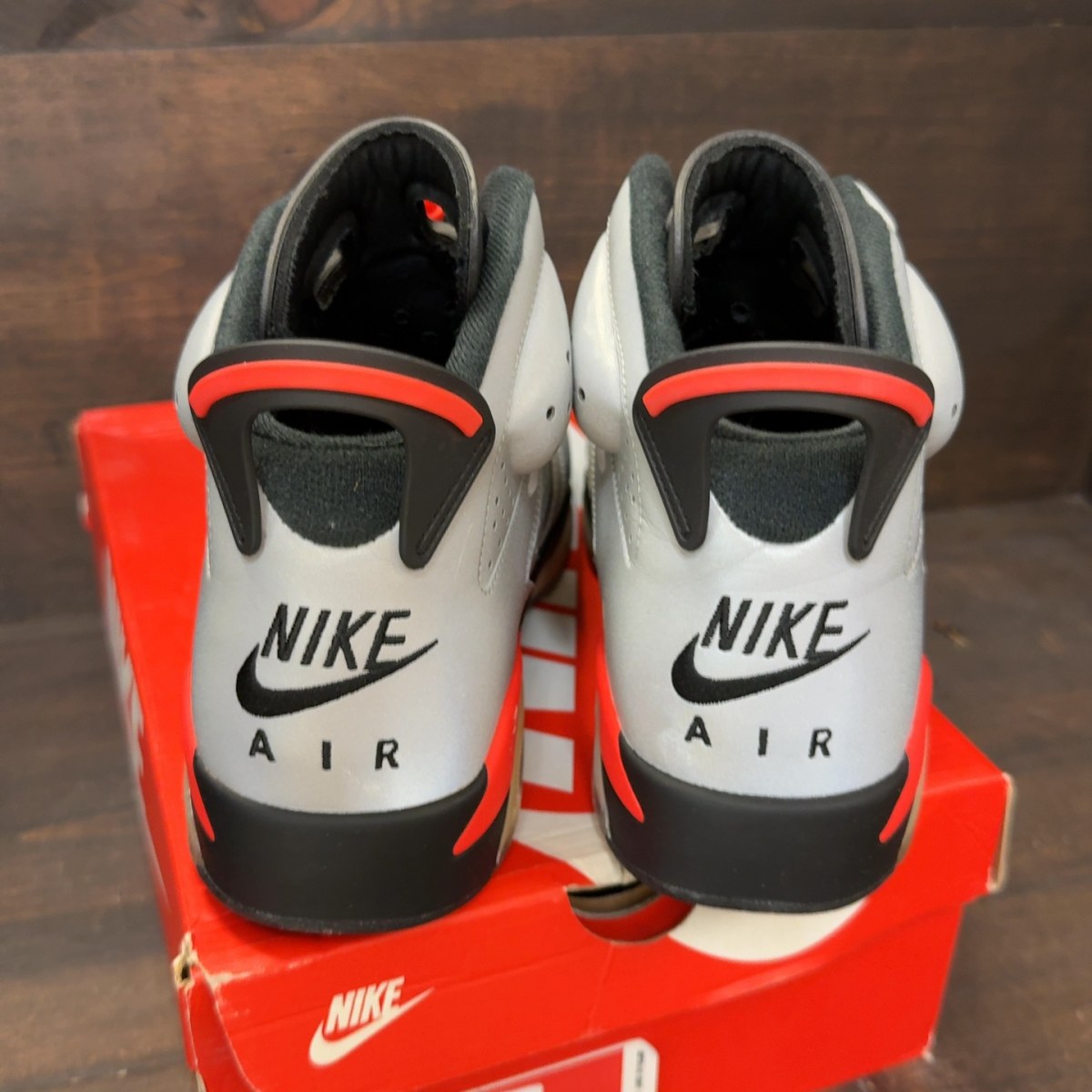 Jordan 6 Retro Reflections of a Champion Size 10 (Pre-Owned) - Image 4