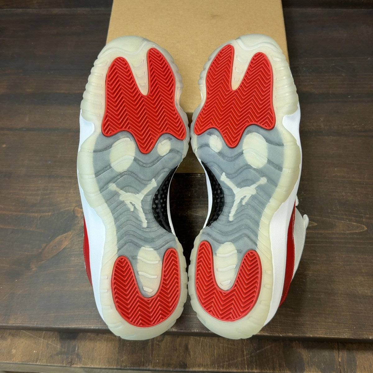 Jordan 11 Retro Low Cherry (2016) Size 10.5 - Image 7
