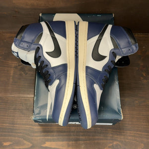 Jordan 1 Retro High OG Midnight Navy - Image 4
