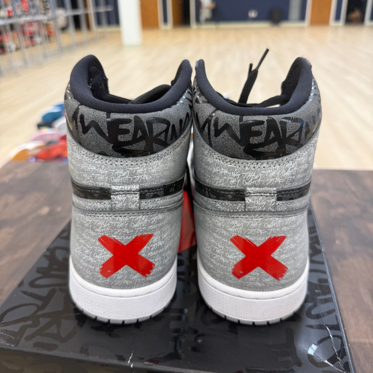 Jordan 1 Retro High OG Rebellionaire - Image 3