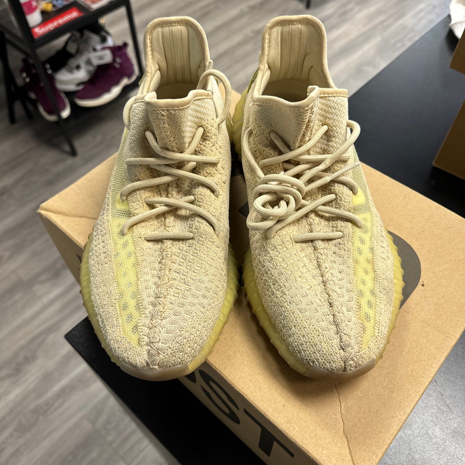 Flax Yeezy 350 (USED, Replacement Box)