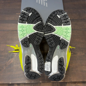 New Balance 2002R Sulphur Yellow - Image 9