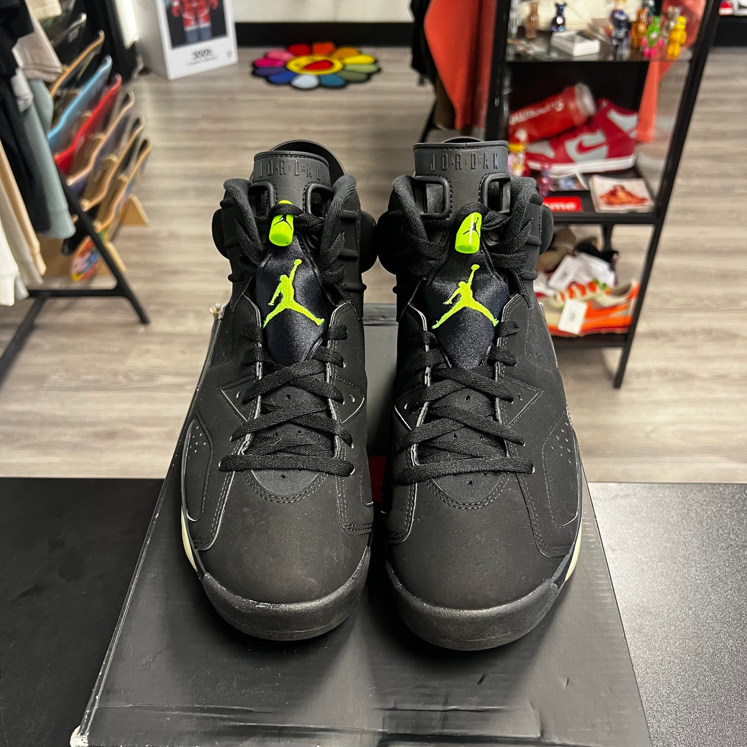 Electric Green Jordan 6 (USED)