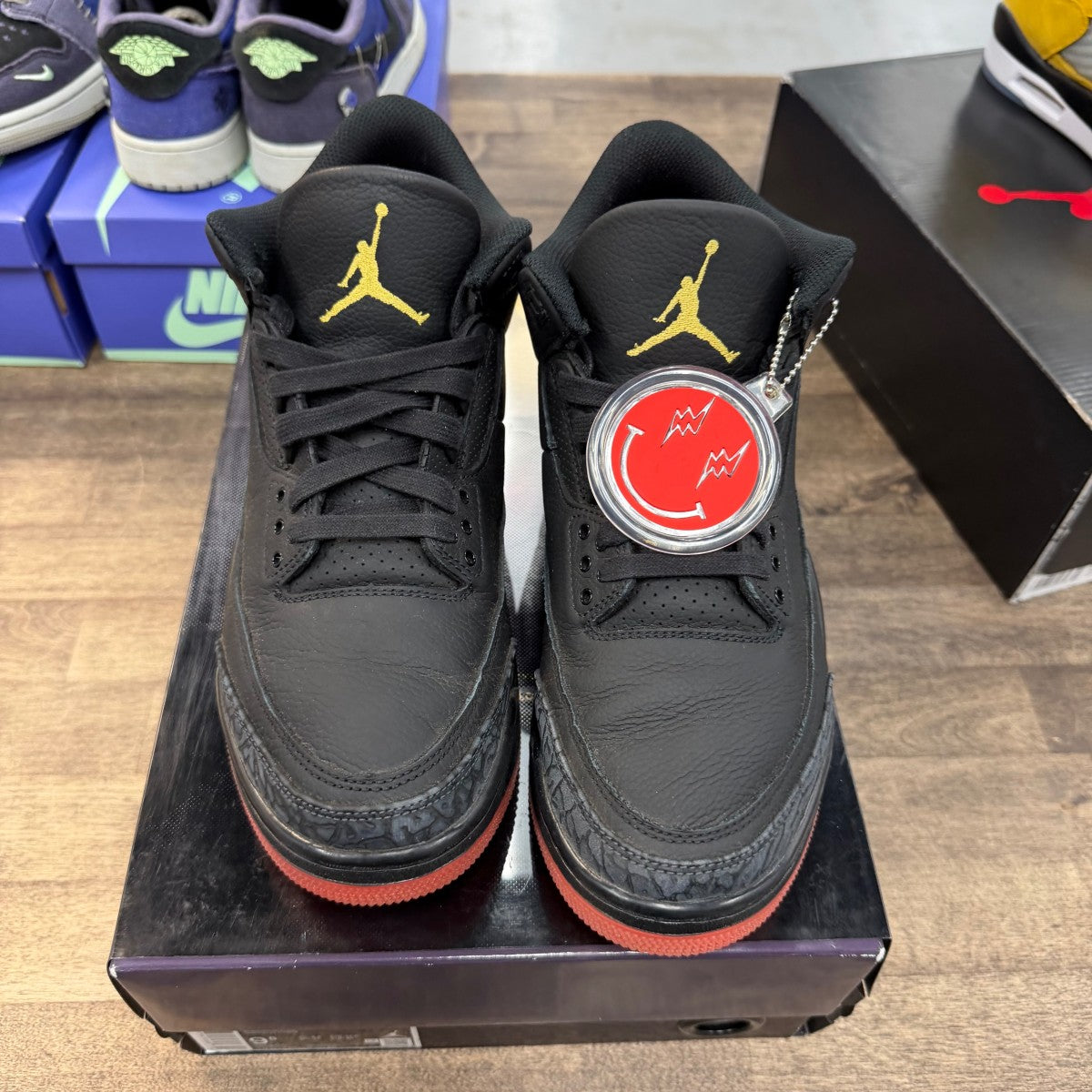 Jordan 3 Retro J Balvin Rio - Image 2