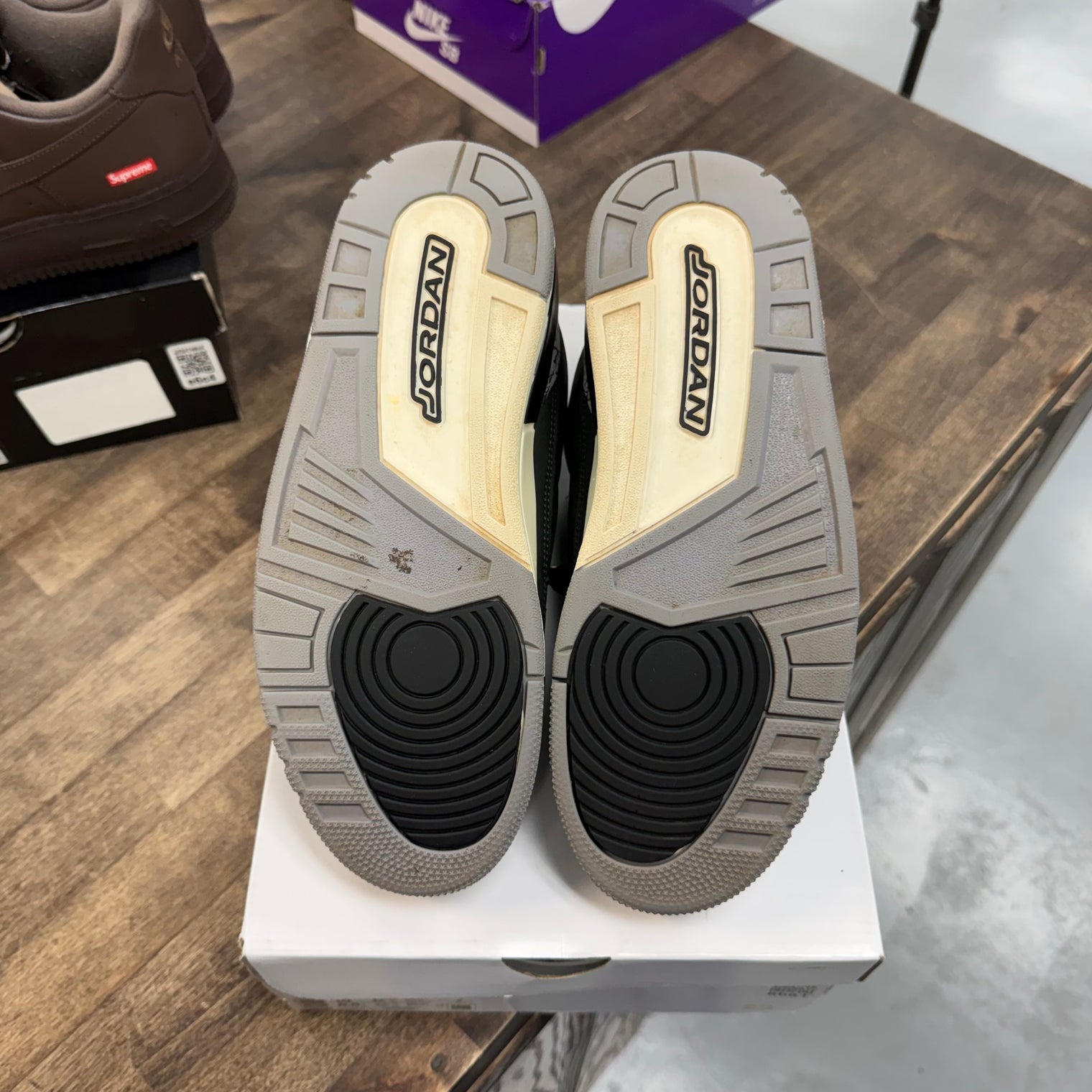 Off Noir Jordan 3 Retro (Women's) (USED)