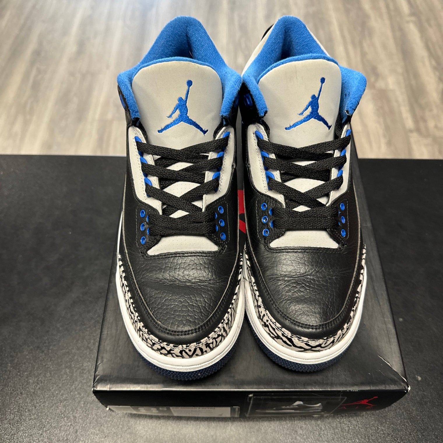 Sport Blue Jordan 3 (USED)
