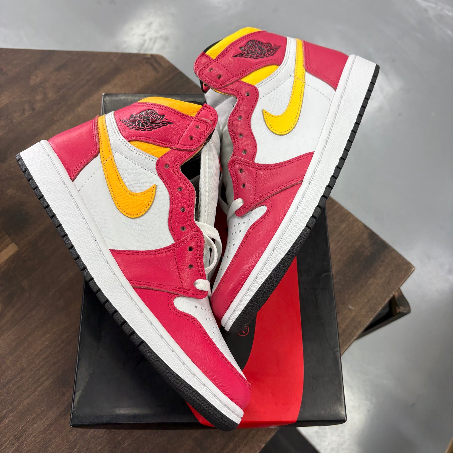 Fusion Red Jordan 1 High (USED)