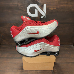 Nike Shox R4 Metallic Silver Black Crimson Size 13 (Pre-Owned) - Image 1