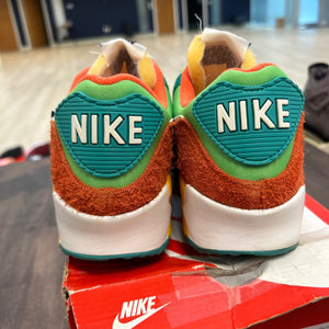 Nike Air Max 90 SE Running Club - Image 4