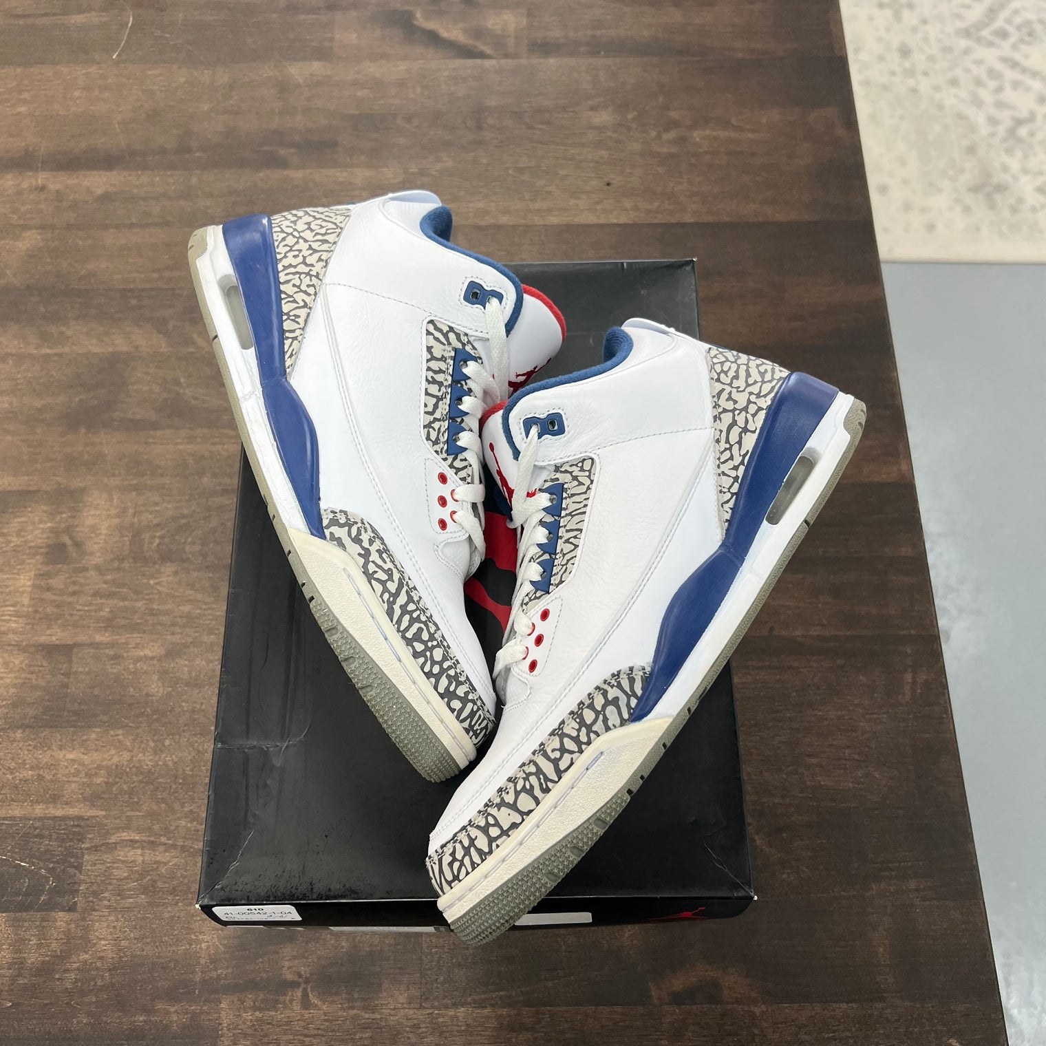 True Blue Jordan 3 (USED)