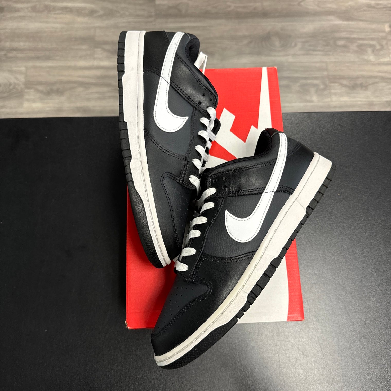 Anthracite Black White Dunk Low (USED)