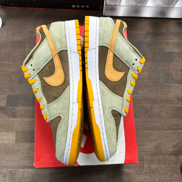 Dusty Olive Dunk Low (USED)