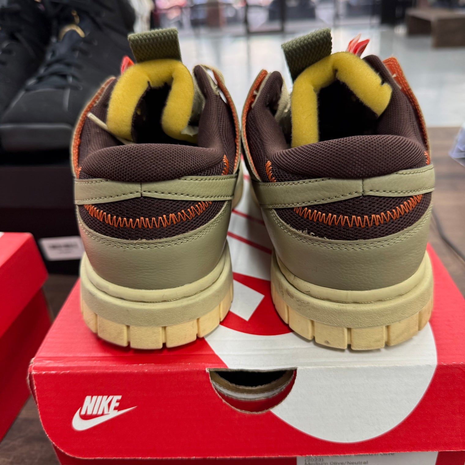 Medium Olive Nike Air Dunk Jumbo (USED)