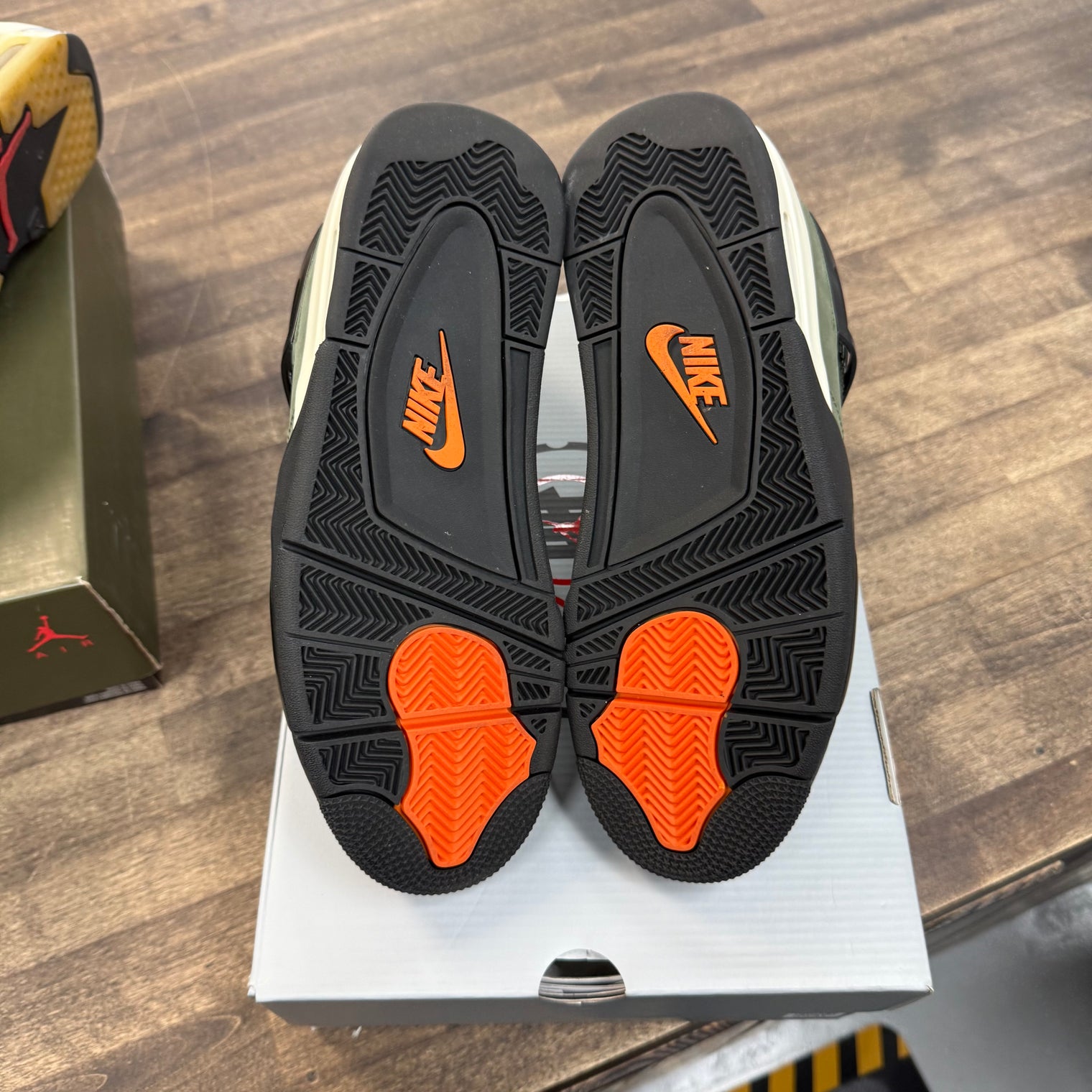Undefeated Jordan 4 Retro (Lightly Worn)