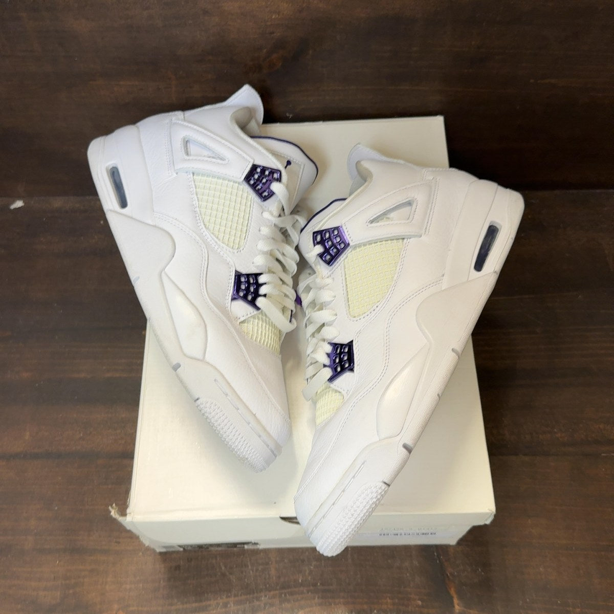 Jordan 4 Retro Metallic Purple - Image 2