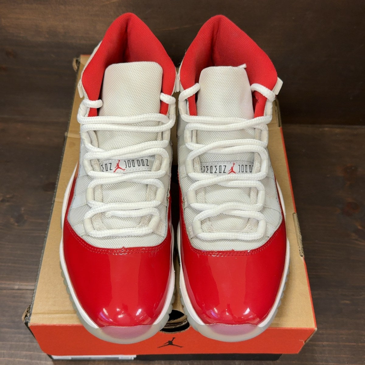 Jordan 11 Retro Cherry (2022) Size 9 (Pre-Owned) - Image 3
