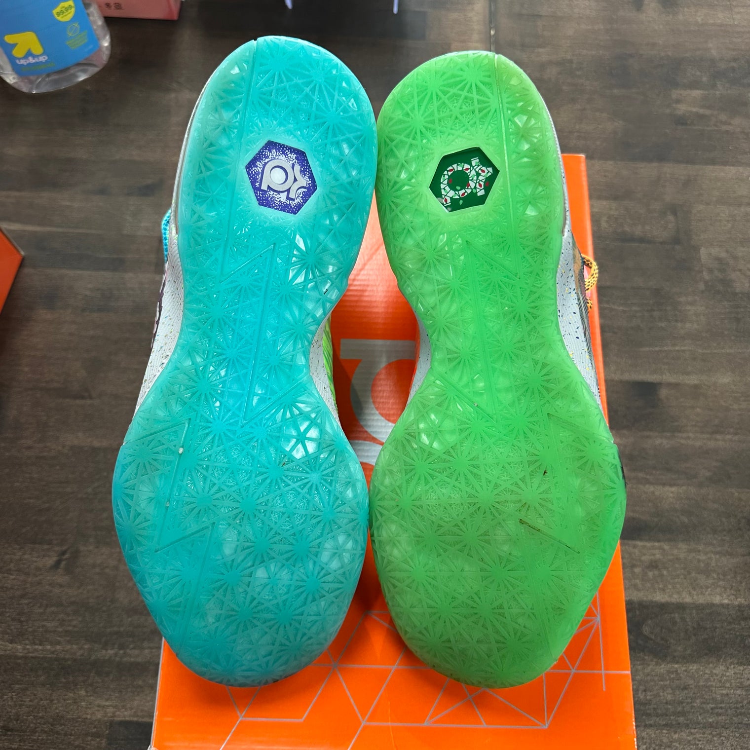 What the KD 6 (USED)