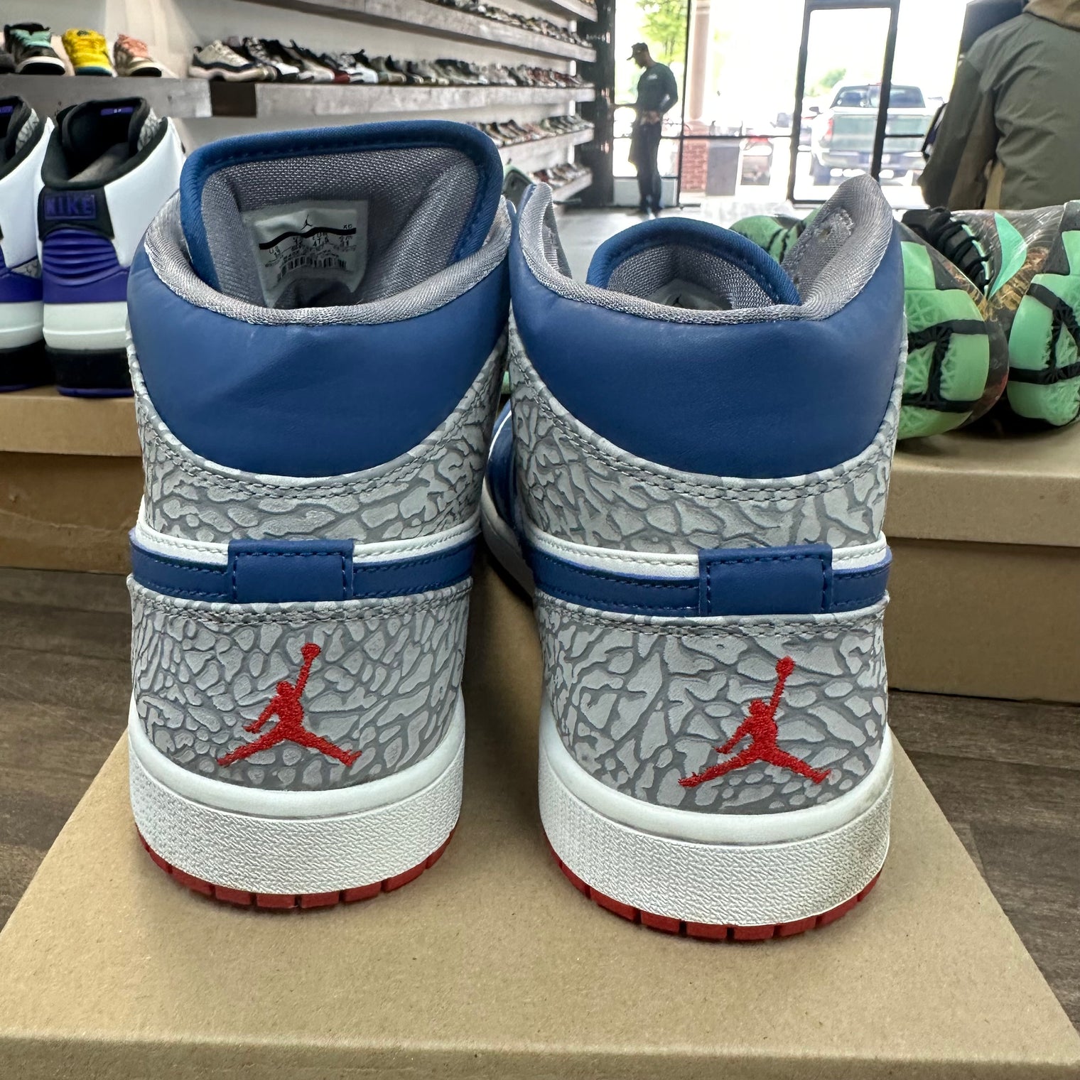 True Blue Jordan 1 Mid 2013 (USED,No Box)