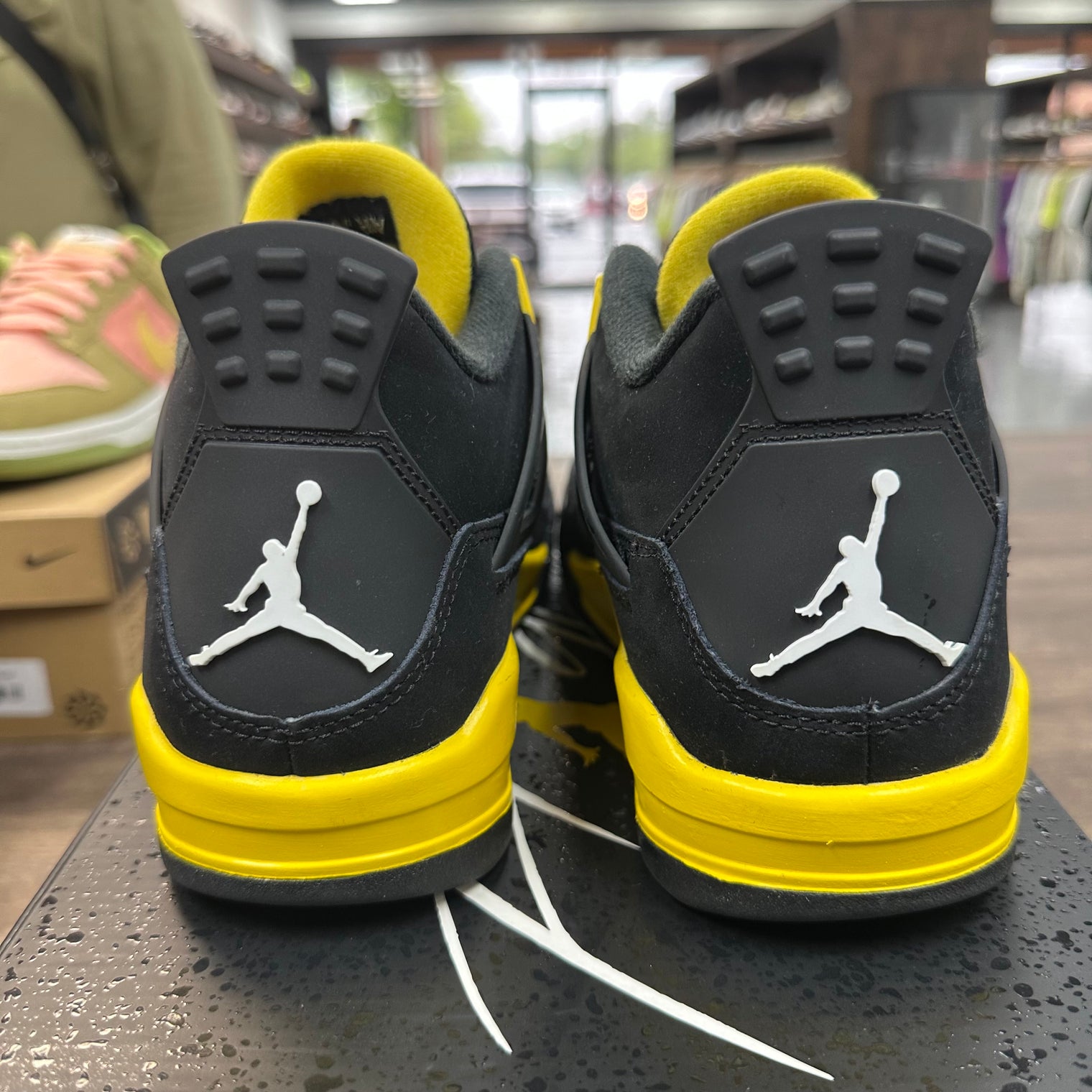 (GS) Yellow Thunder Jordan 4 (Lightly Worn)