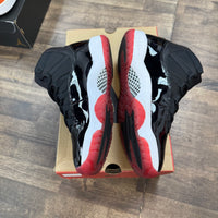 Bred Jordan 11 Retro (USED)