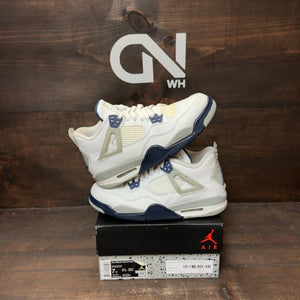Jordan 4 Retro Midnight Navy (GS) Size 7Y (Pre-Owned) - front
