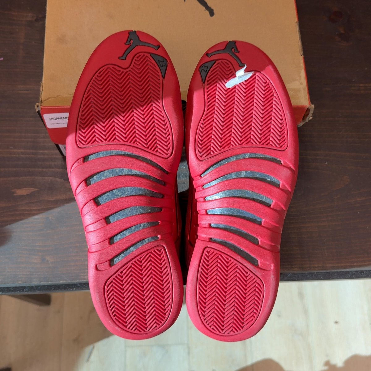 Jordan 12 Retro Gym Red (2018) Size 12 (Pre-Owned) - aux