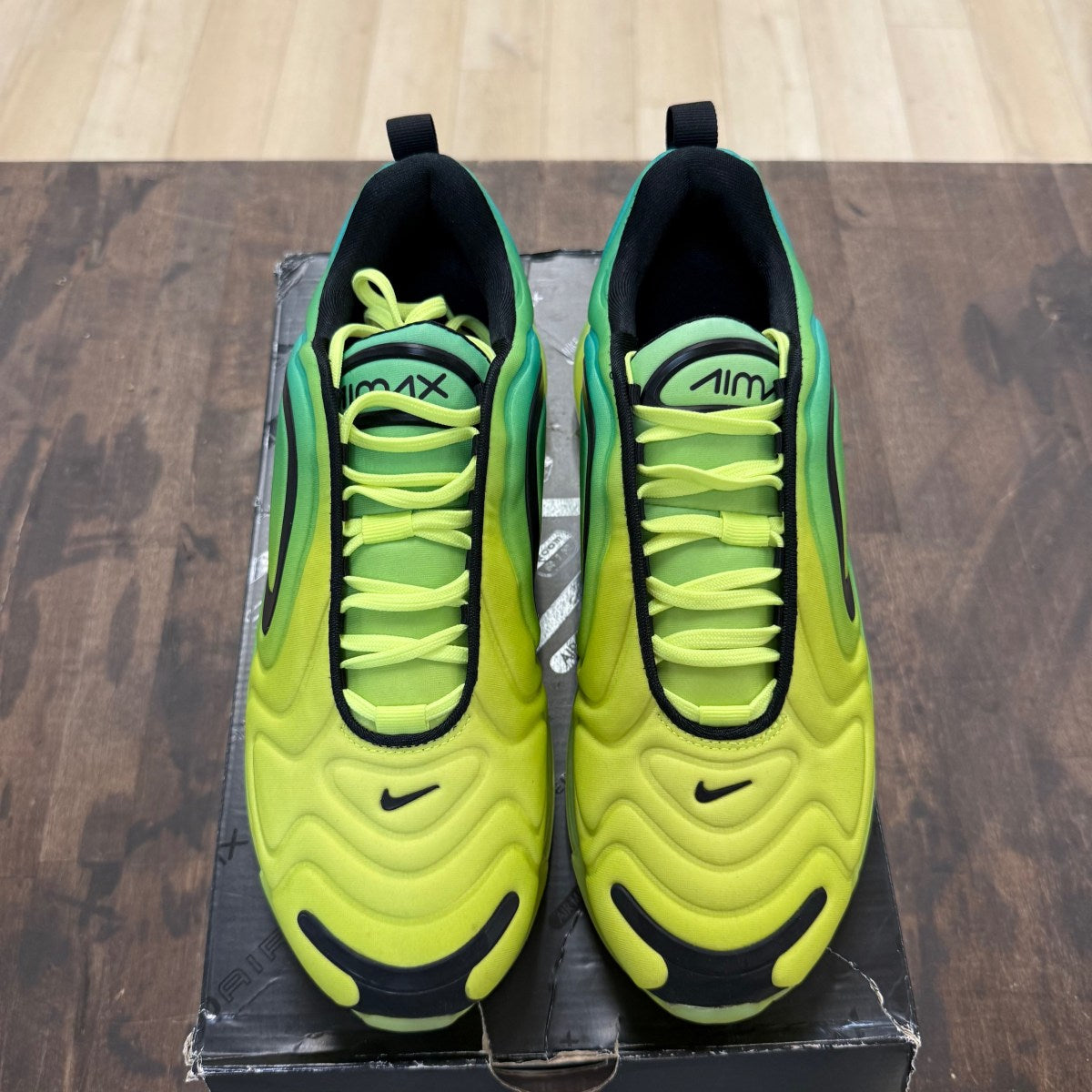 Nike Air Max 720 Volt Black - Image 2