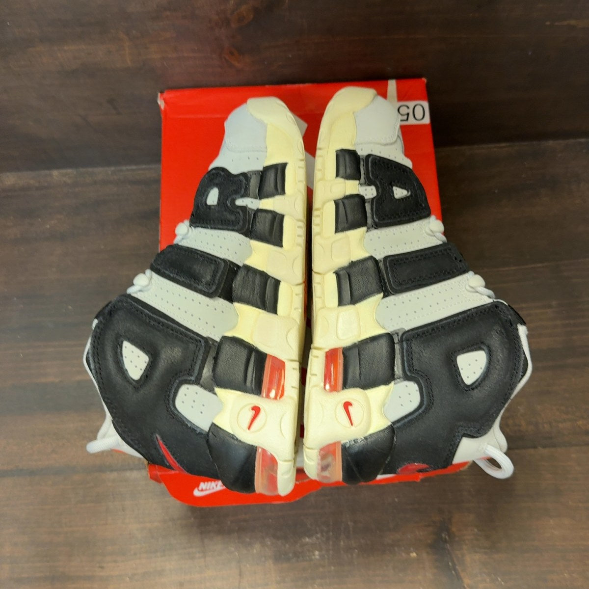 Nike Air More Uptempo Hoops (GS) - Image 5