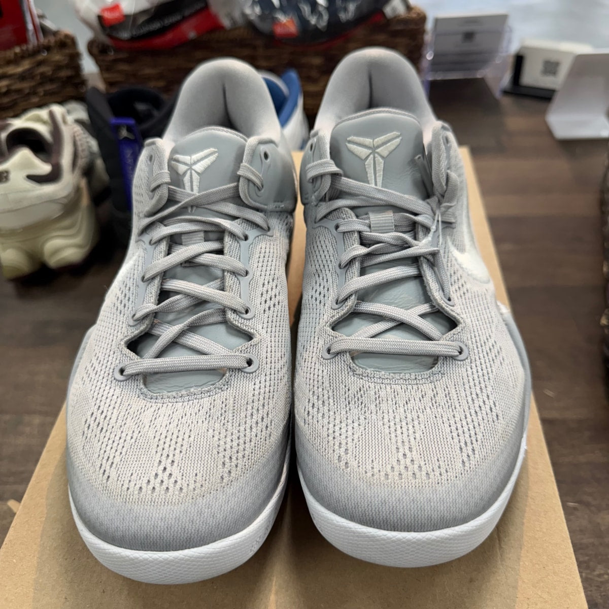 Nike Kobe 8 Protro Wolf Grey Size 7 (Pre-Owned) - Image 3