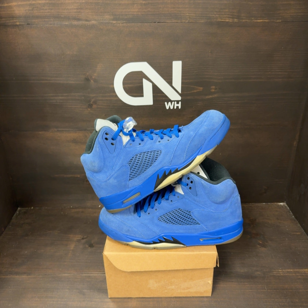 Jordan 5 Retro Blue Suede Size 11.5 (Pre-Owned) - Image 1