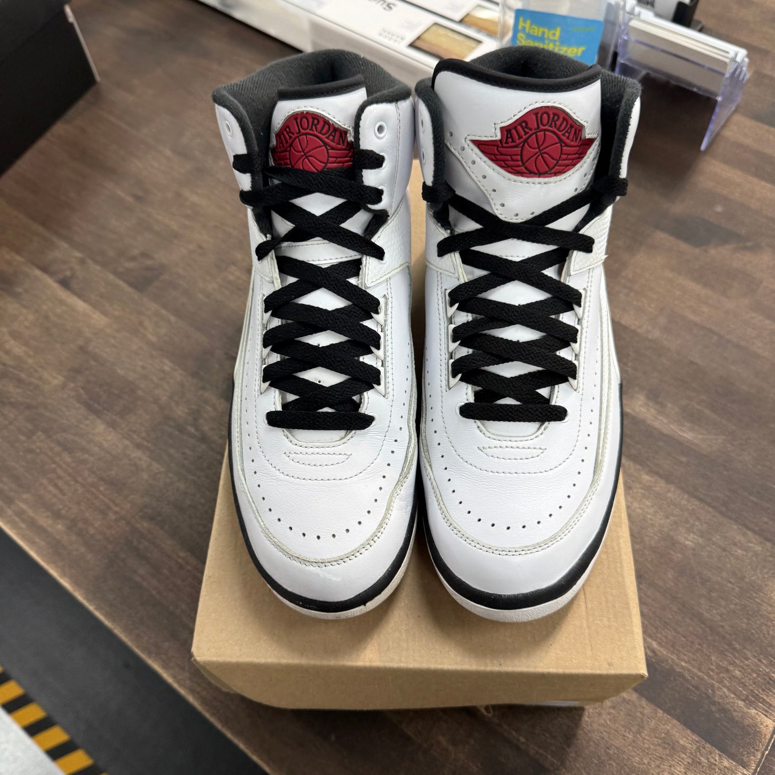 Chicago Jordan 2 Retro (USED, No Box)