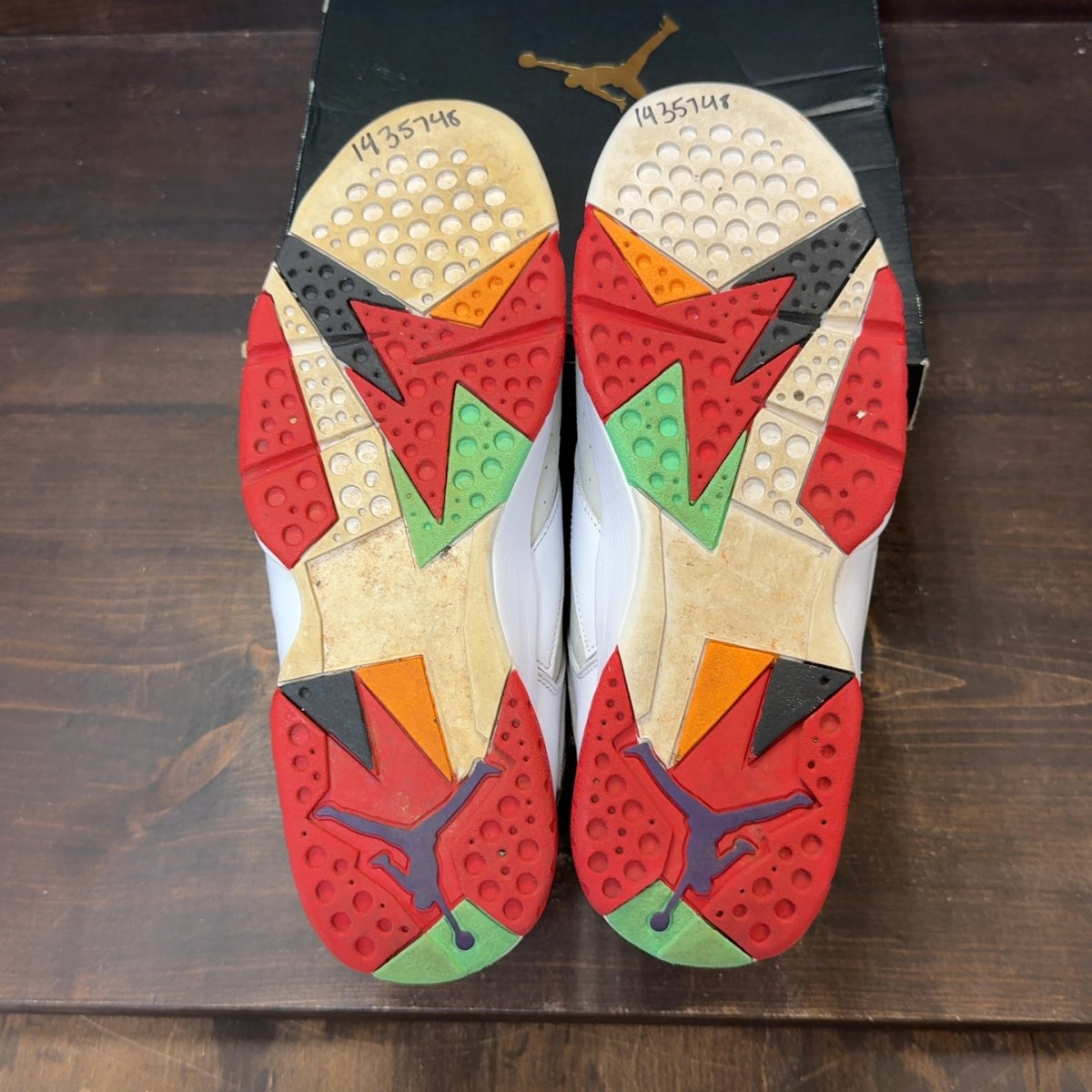 Jordan 7 Retro Hare (2015) Size 9.5 (Pre-Owned)